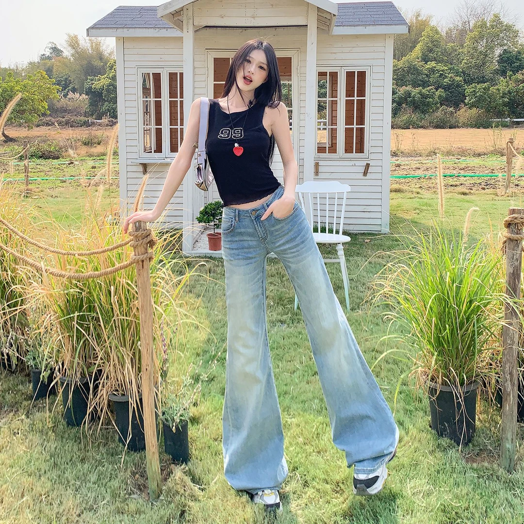 美式低腰微喇牛仔裤女士2025夏季新款显瘦设计感百搭马蹄喇叭裤子