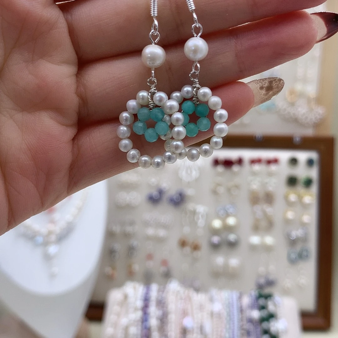 银S925镶嵌淡水珍珠耳饰