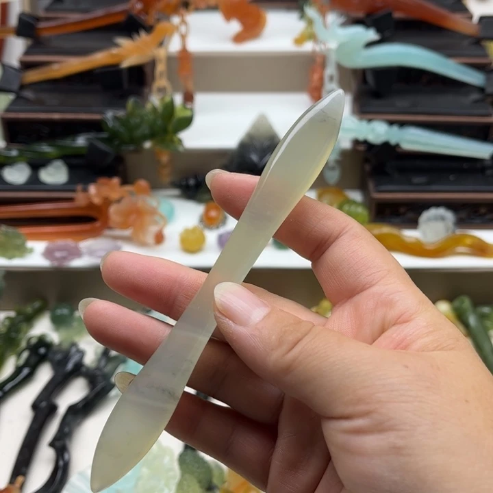 蛇纹石玉未镶嵌岫玉发簪