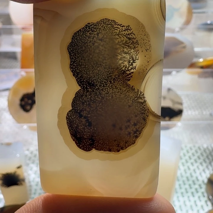 玛瑙/玉髓未镶嵌项链