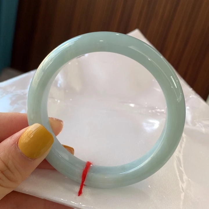 翡翠手镯未镶嵌翡翠手镯未镶嵌57.2圈口