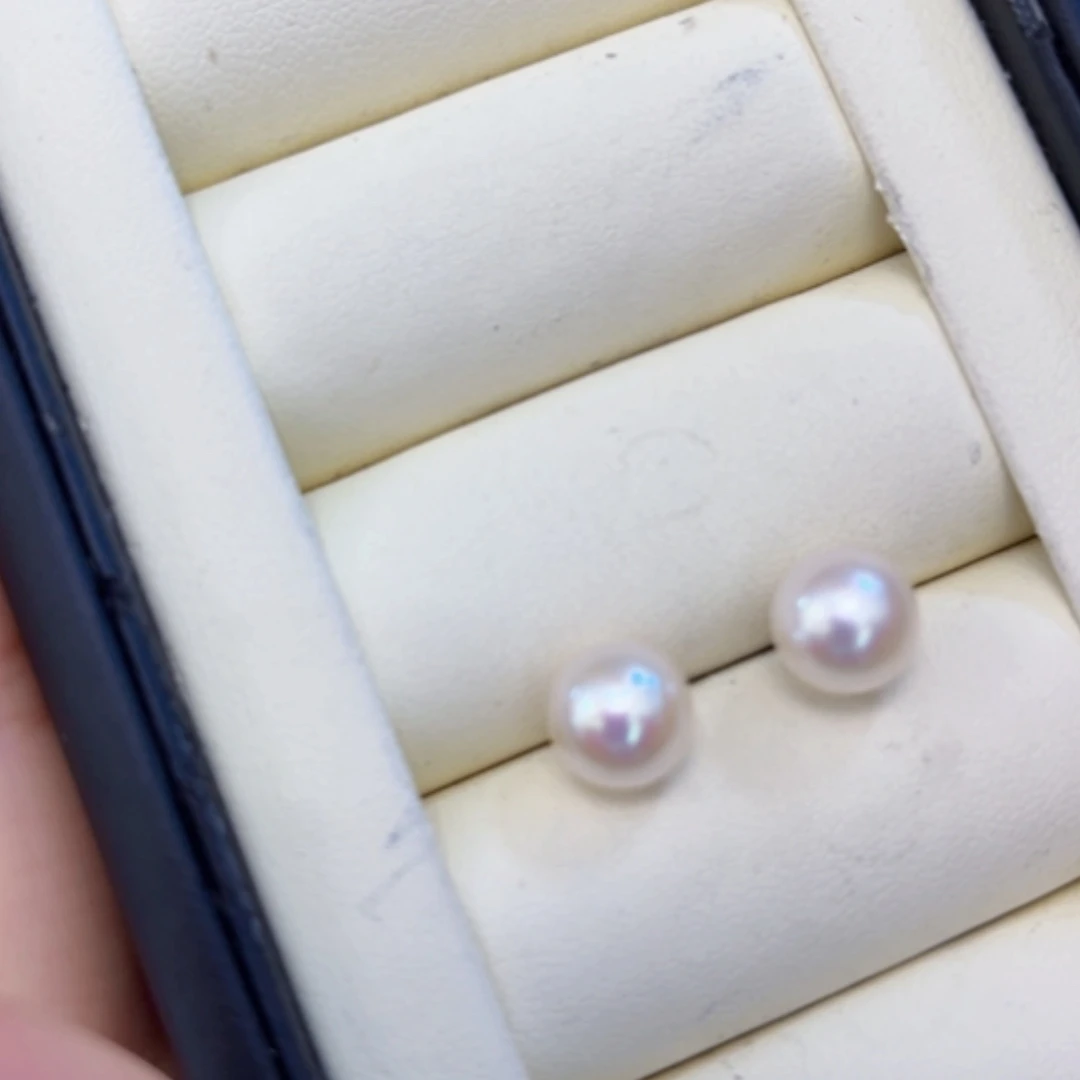 【闪购商品】海水珍珠耳饰18K金镶嵌8-9mm