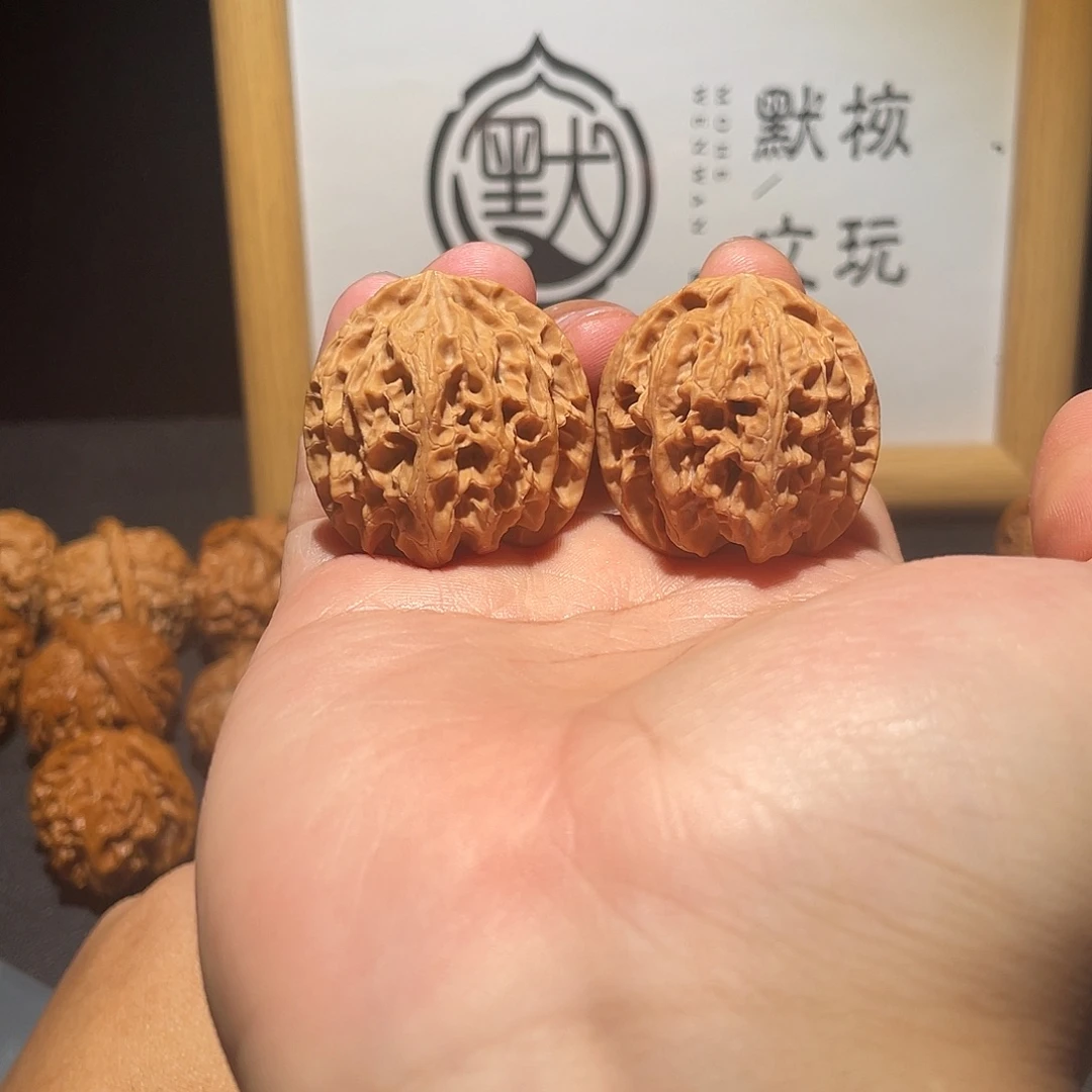 文玩核桃把件35全品苹果园