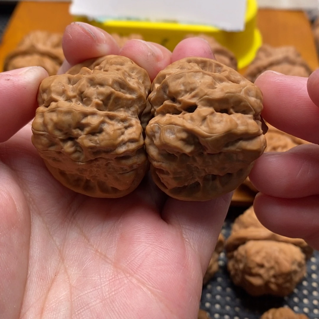 把件文玩核桃全品边38左右