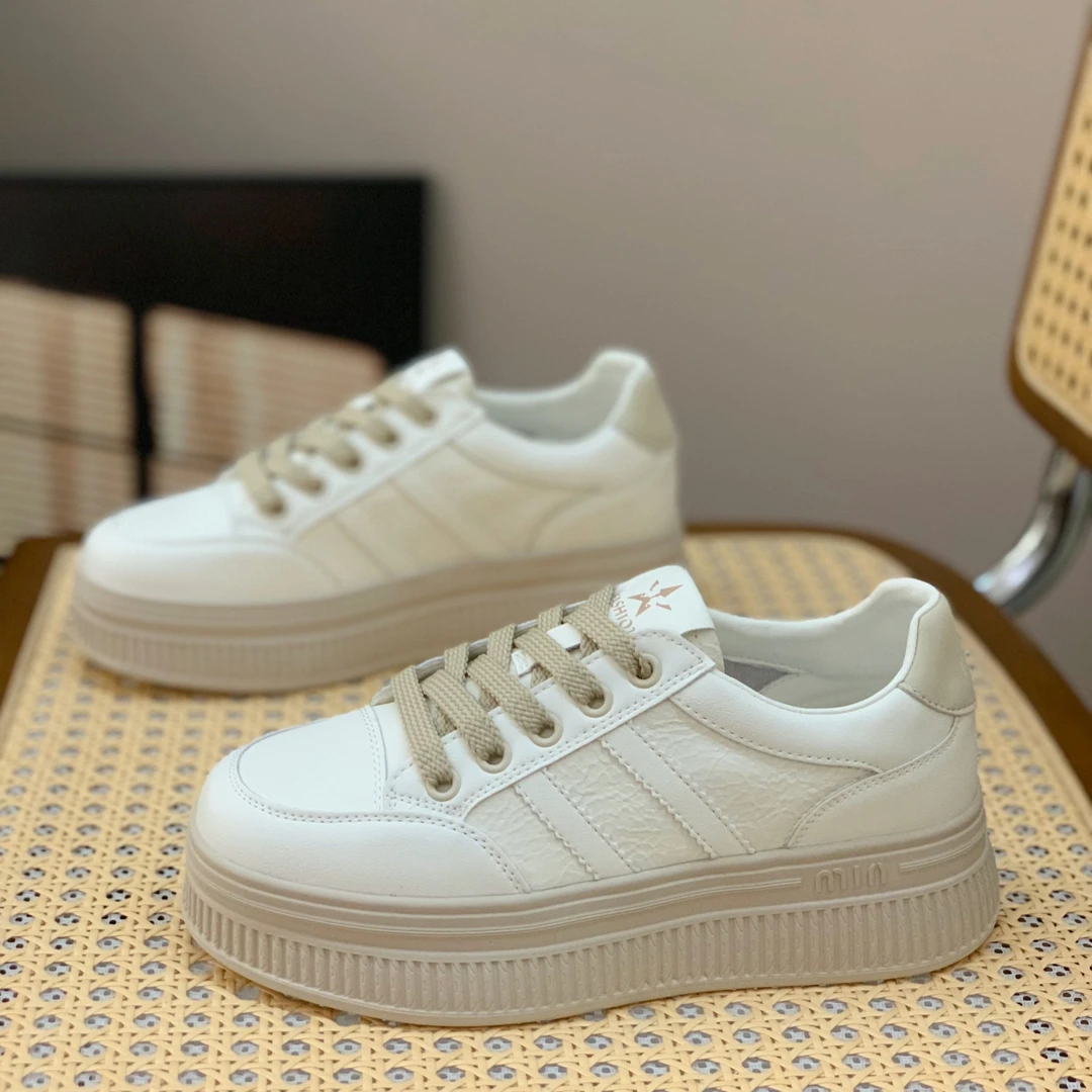 2025春季新款百搭系带拼色舒适显脚小松糕厚底真皮休闲韩版小白鞋