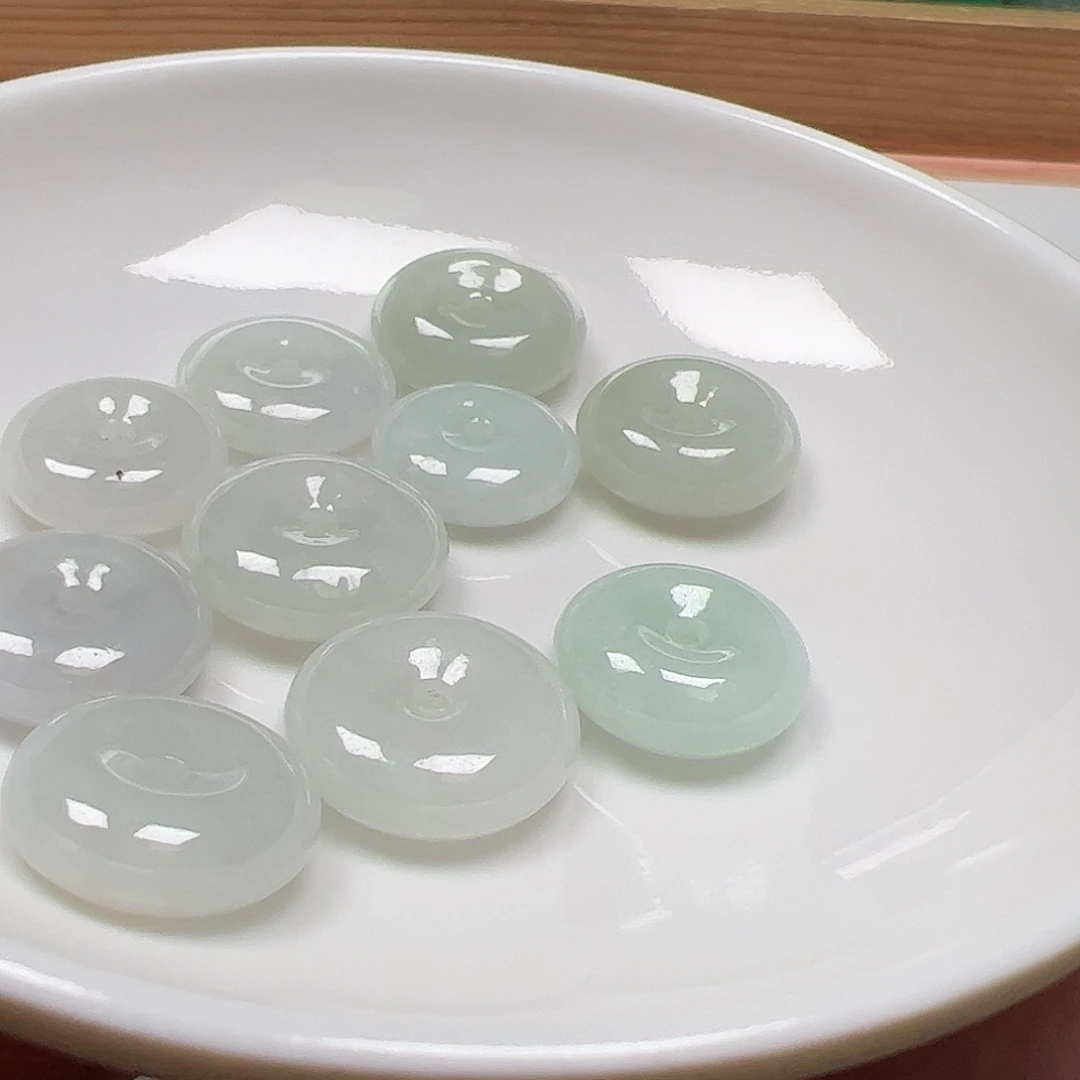 【闪购商品】未镶嵌手链翡翠兔****卜