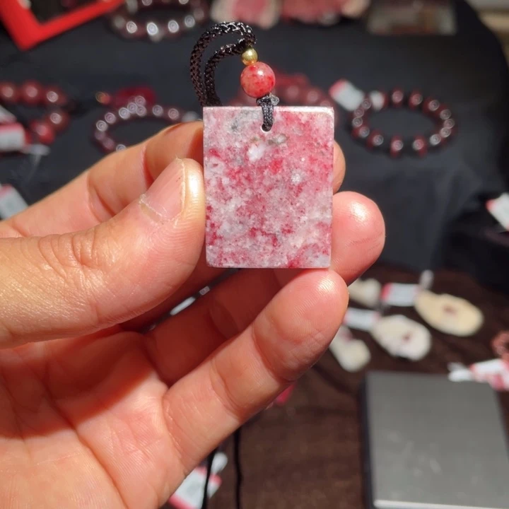 天然辰砂朱砂无事牌