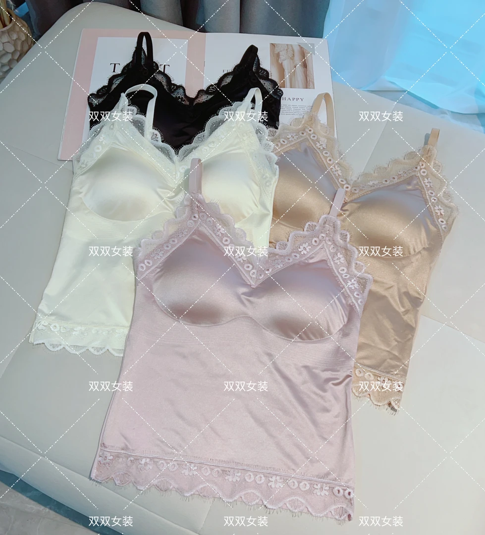 SS.studio/双双.“零束缚”法式V领蕾丝拼接百搭时尚修身性感美背