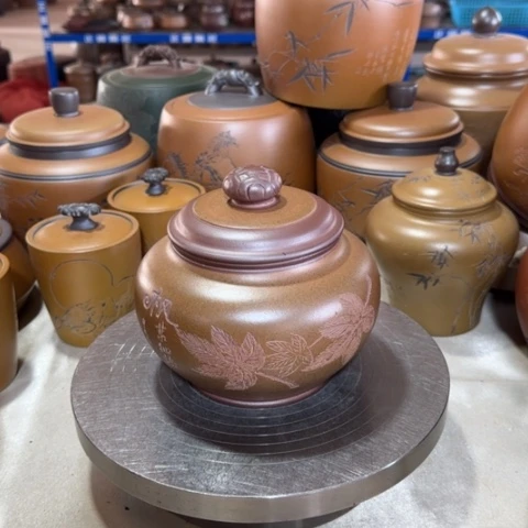 紫砂茶叶罐。。。。。。。。。