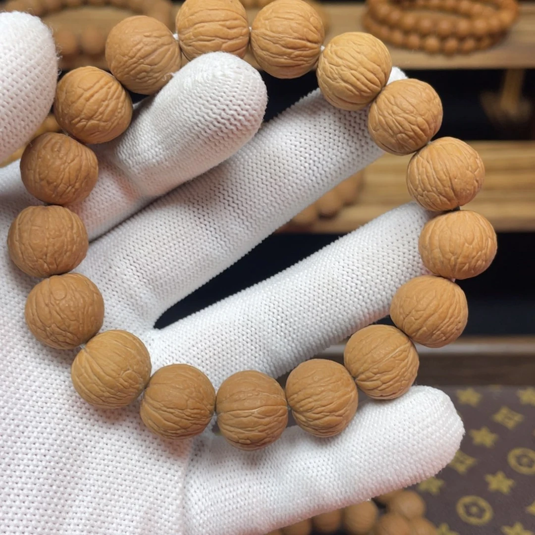 猴头核桃吊坠凤羽素皮