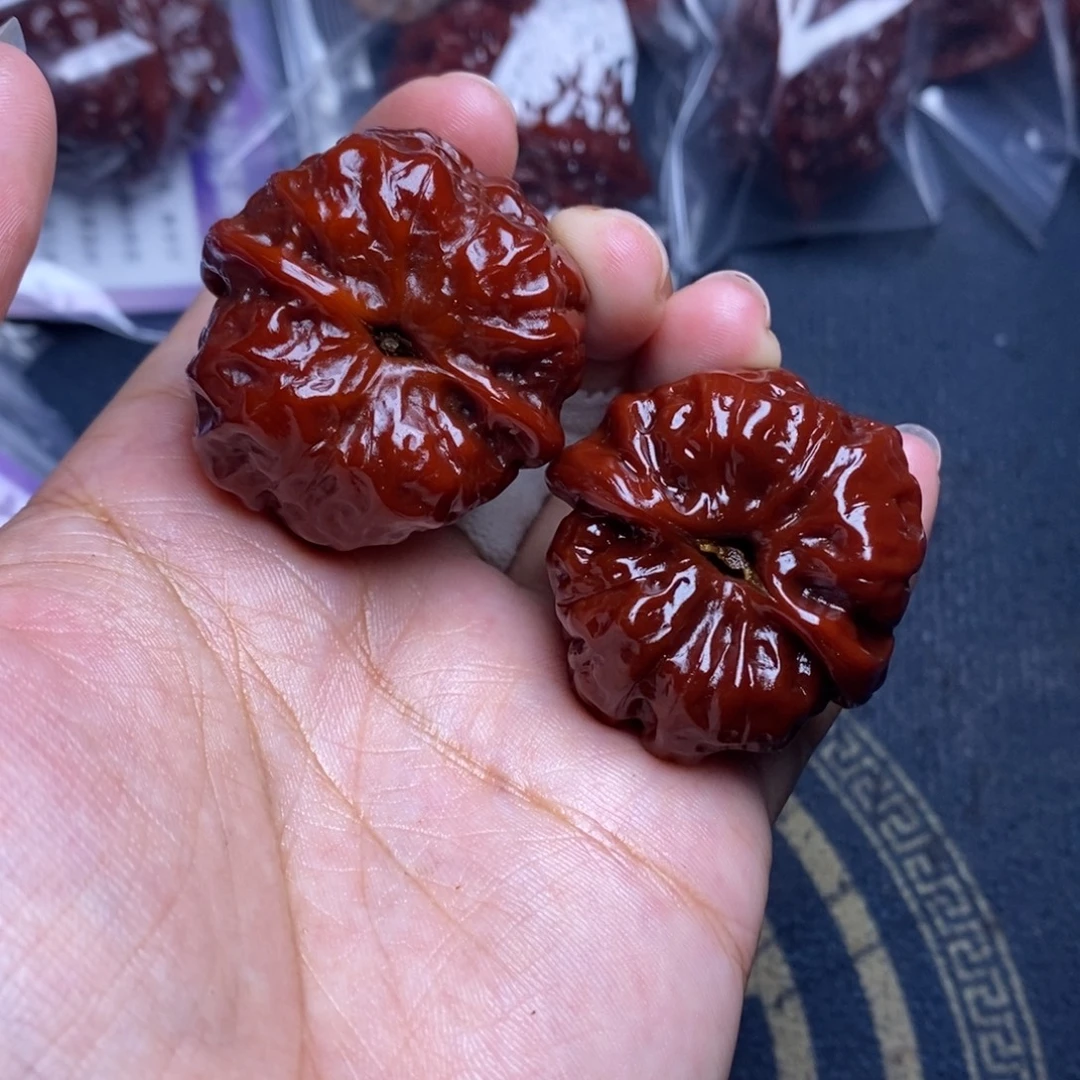 文玩核桃吊坠蛤蟆头38