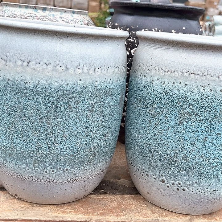 紫砂花盆口20高26。。。。。。。。。。。。。。。