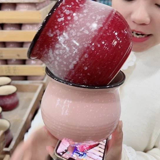 陶瓷直播间已有一年