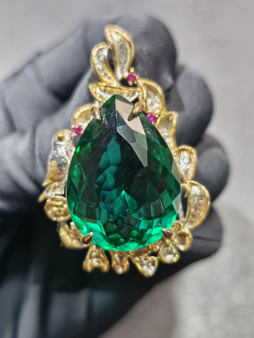 赠运费险＋证书 大克拉收藏级祖母绿吊坠G271