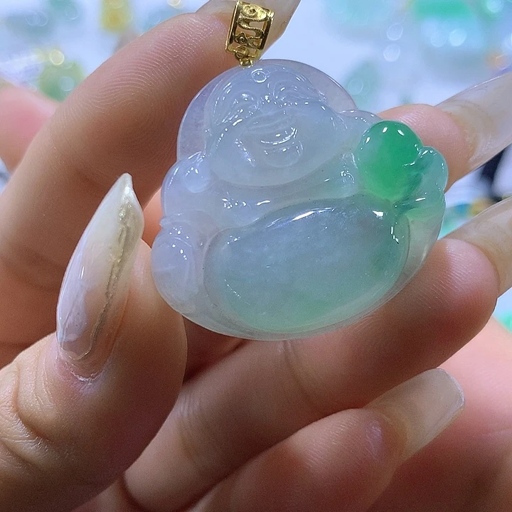 翡翠颈饰18K金镶嵌天然翡翠A货吊坠