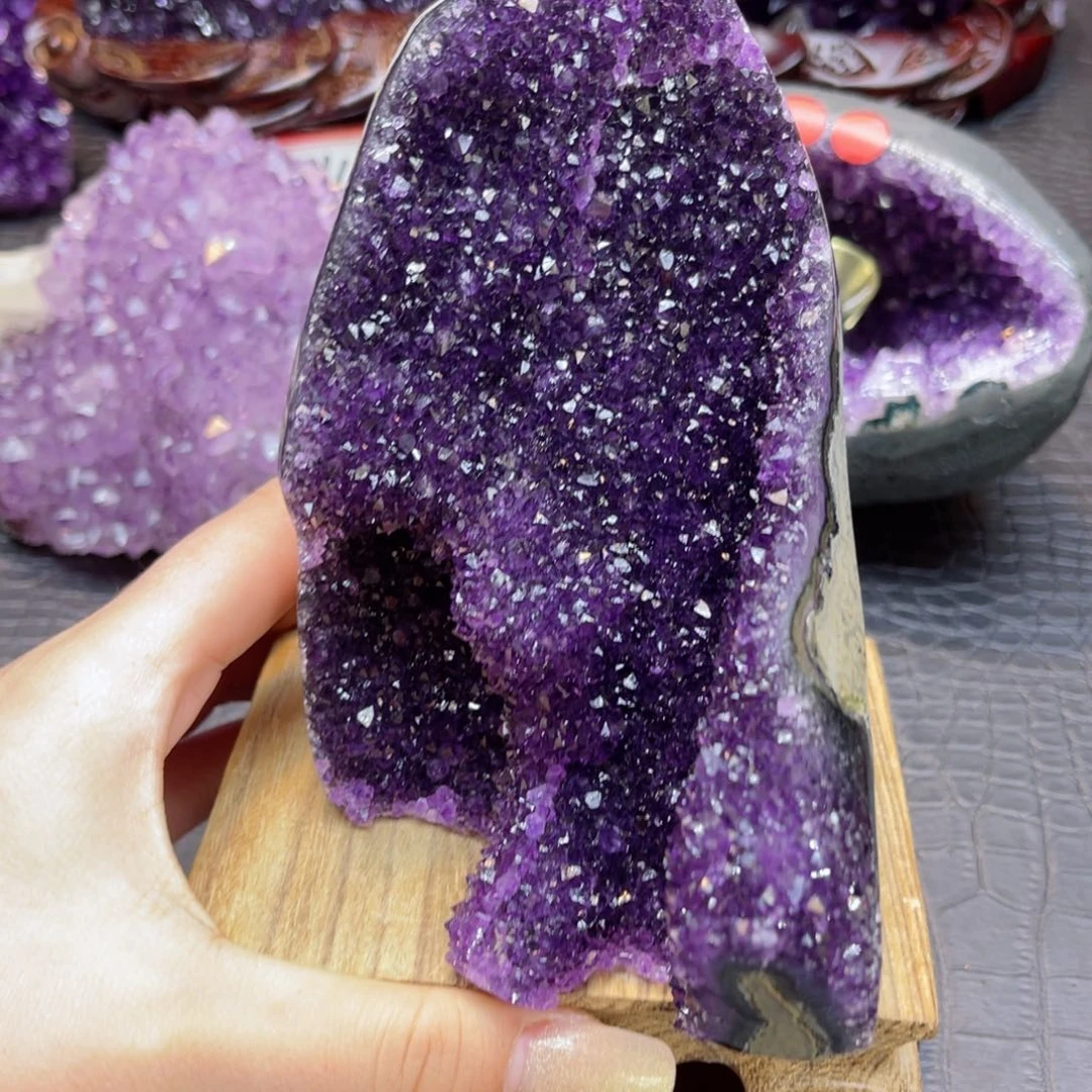 紫晶大型摆件（非配饰）未镶嵌
