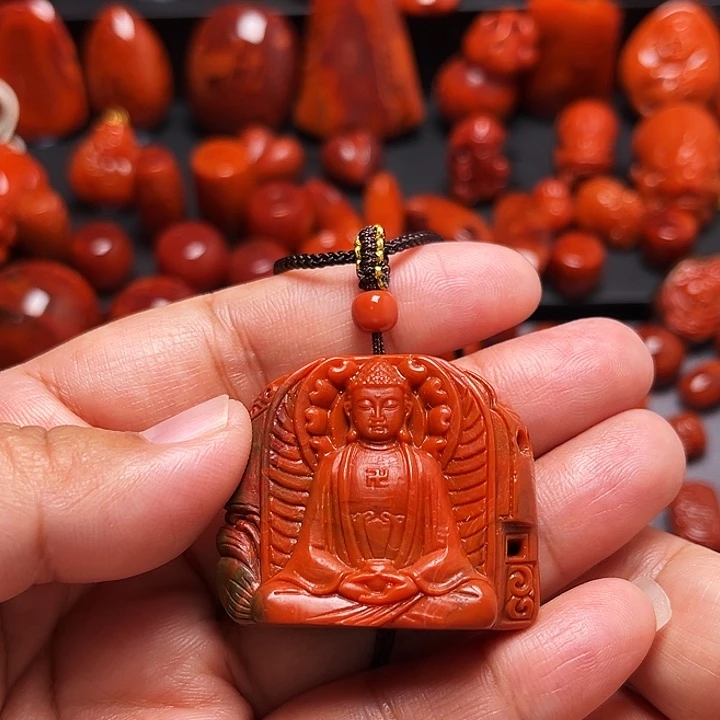 禅***～南红玛瑙未镶嵌配饰挂件