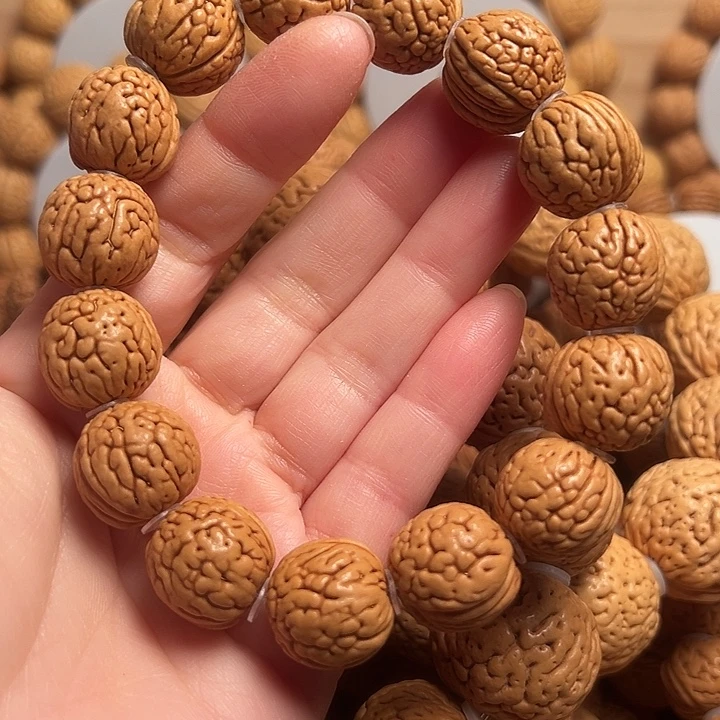 不***道桃核吊坠桃核手串铁扇公主肌肉纹17➕