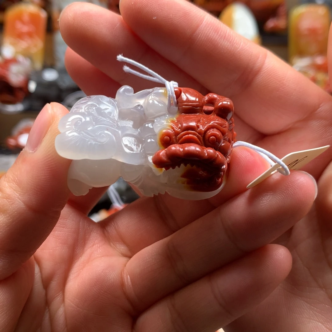 石英质玉（黄龙玉）未镶嵌貔貅