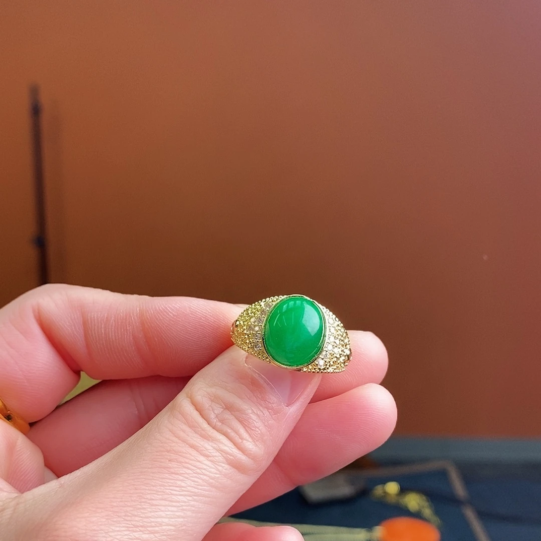 翡翠未镶嵌耳饰77