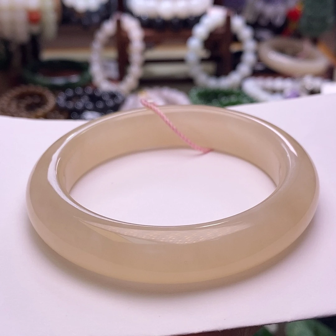 颈饰未镶嵌和田玉冰红藕粉手镯58.2圈口