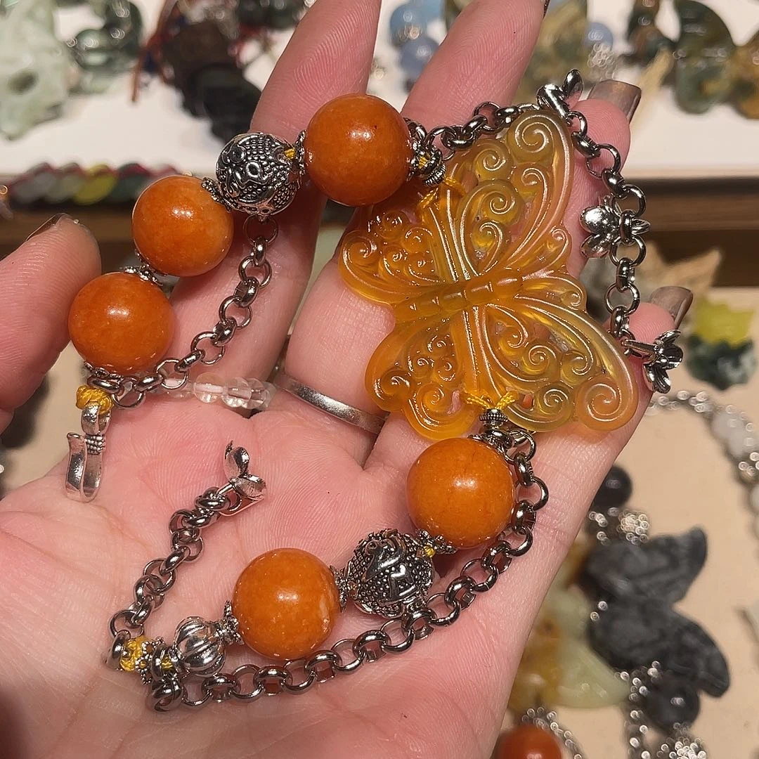 蛇纹石玉合金颈饰