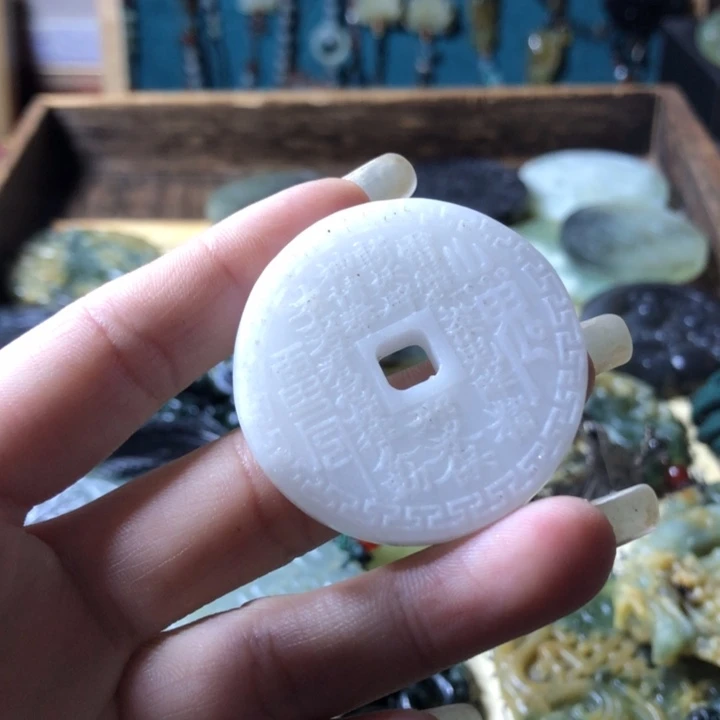 岫玉未镶嵌岫玉挂件