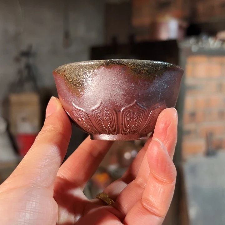 茶杯紫砂红皮龙菱花杯