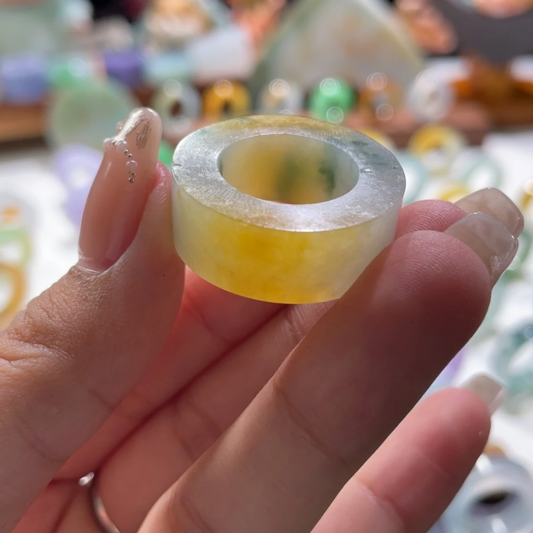 未镶嵌定制翡翠翡翠