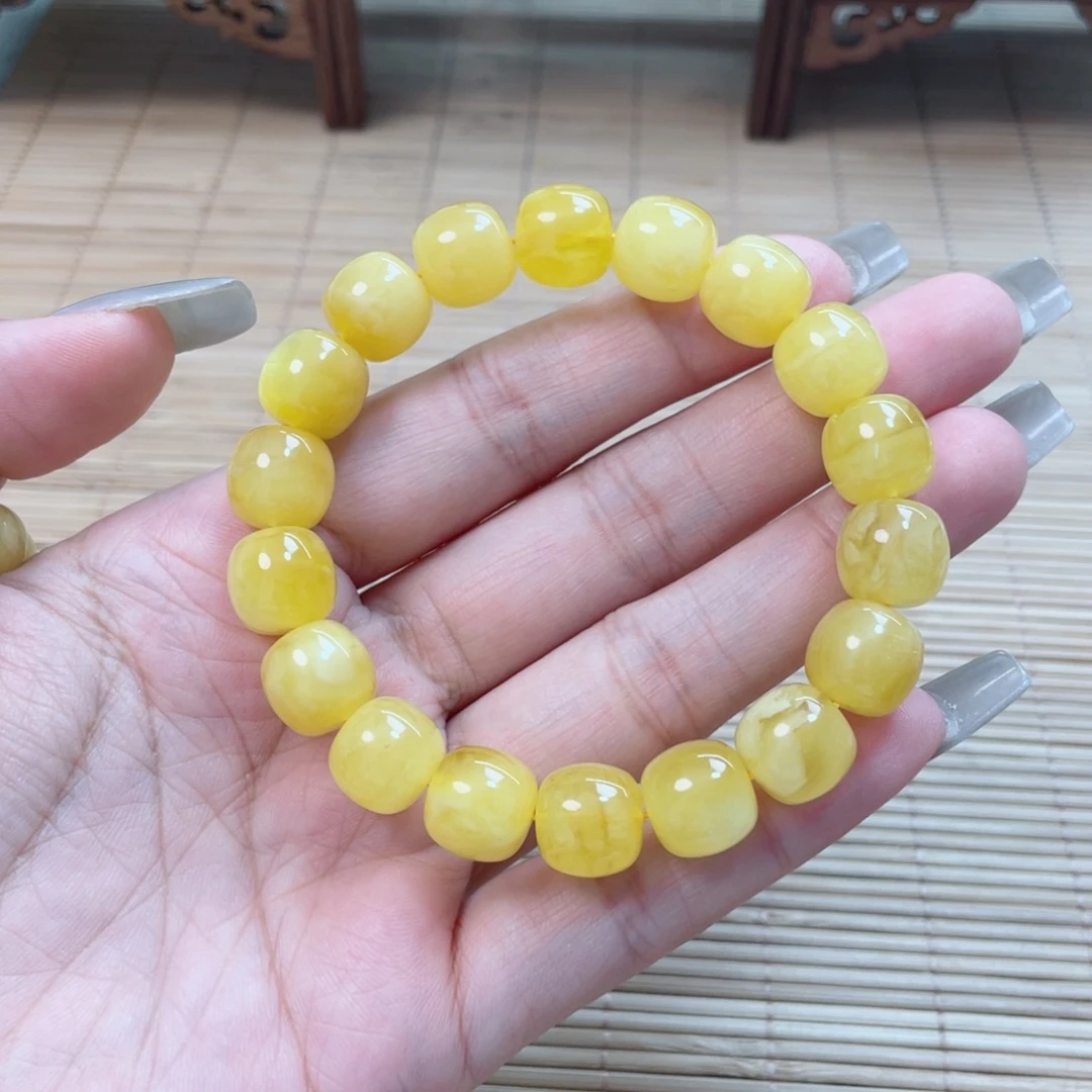 未镶嵌蜜蜡裸石蜜蜡93