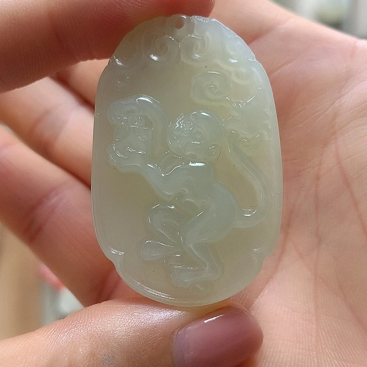 颈饰未镶嵌和田玉