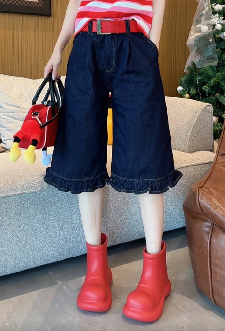 z4599 CC推荐 复古荷叶边深蓝牛仔七分裤