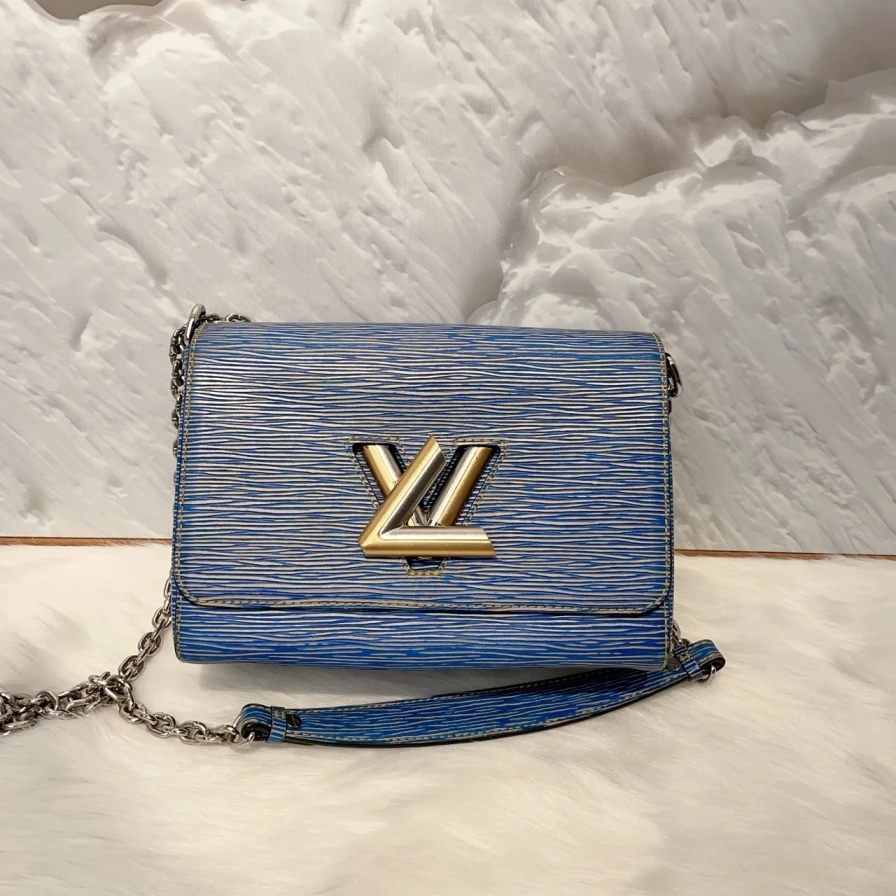 95新 LouisVuitton/路易威登 1244 5165 lv蓝色水波纹twist斜挎包