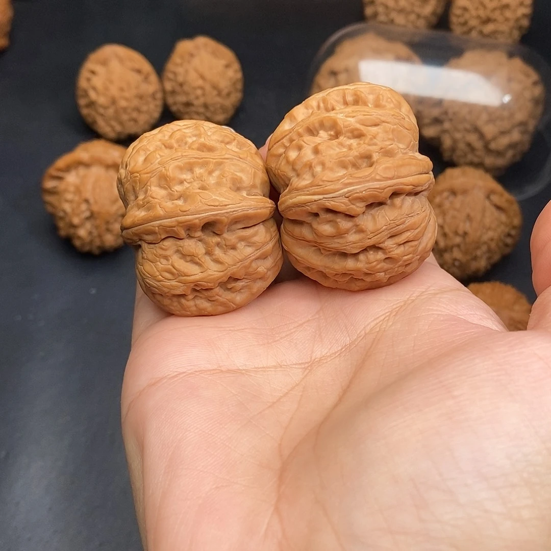 文玩核桃把件?****1元宝全品42