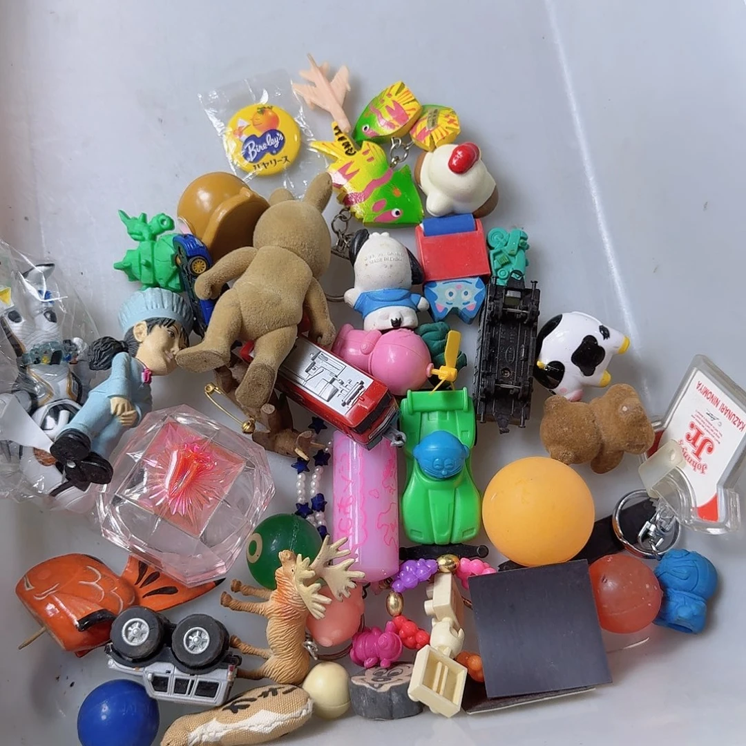 彤*中古商品，瑕疵品，不保好坏。761