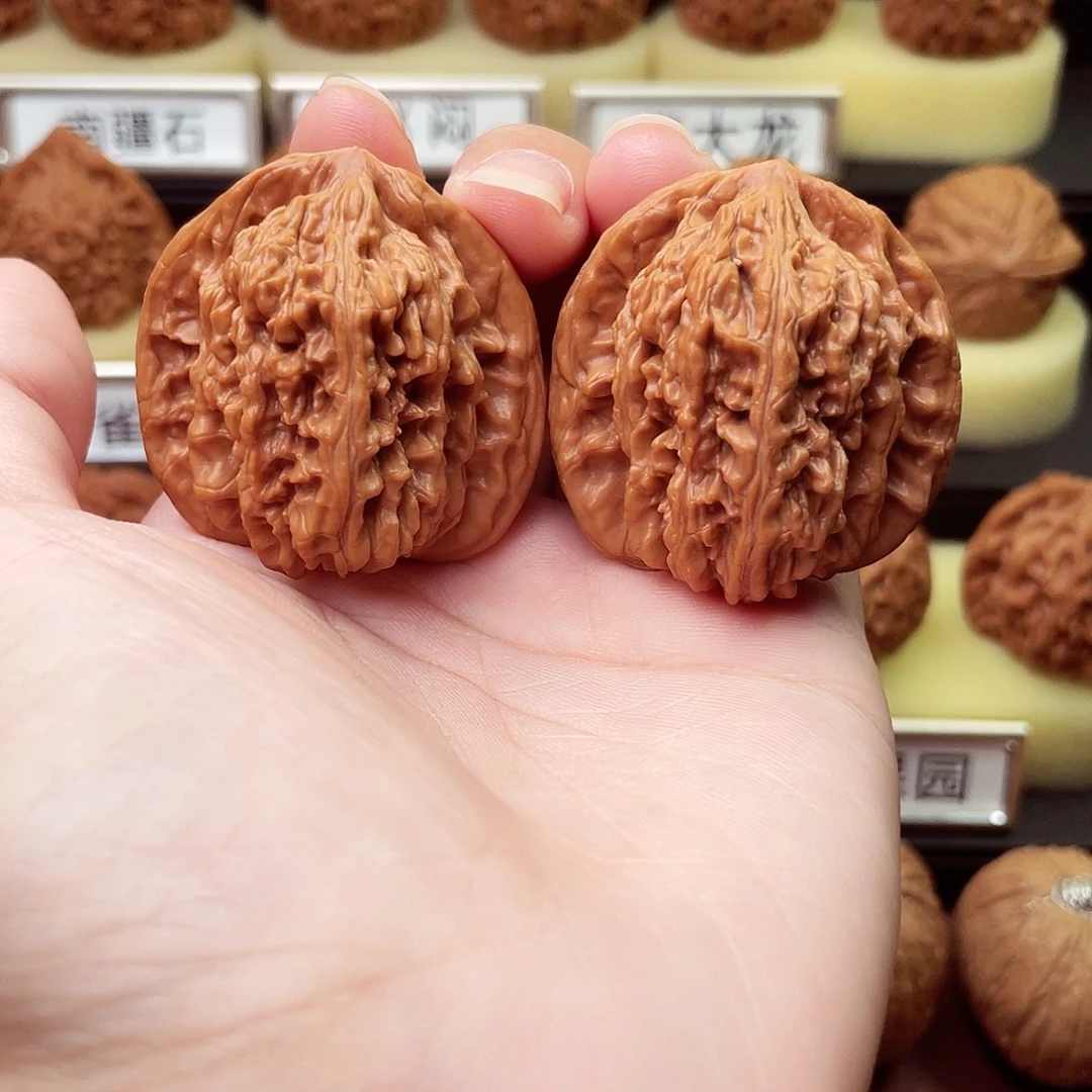 文玩核桃吊坠三角楼40全品589