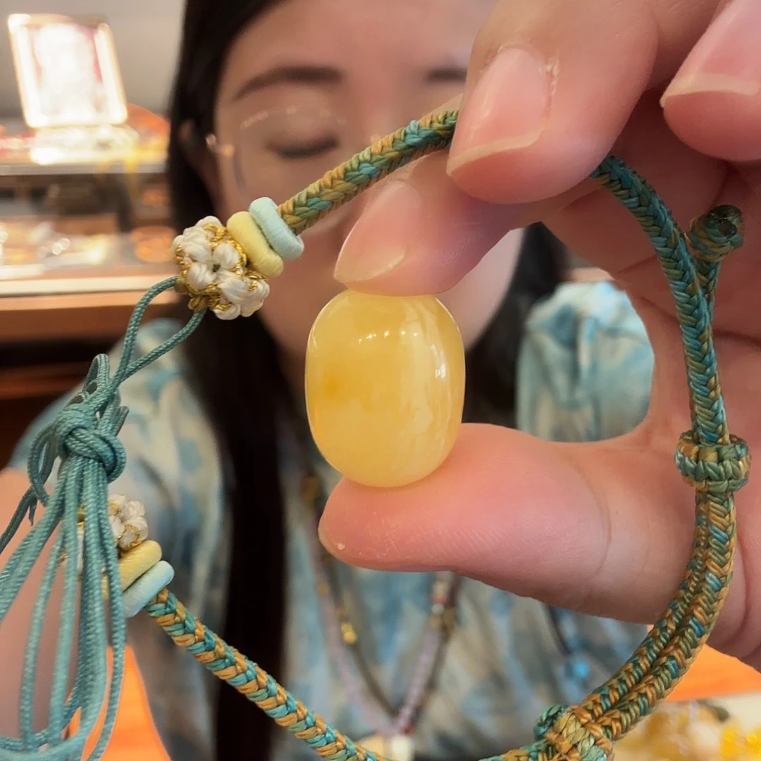 ****的猴头核桃手串枣珠