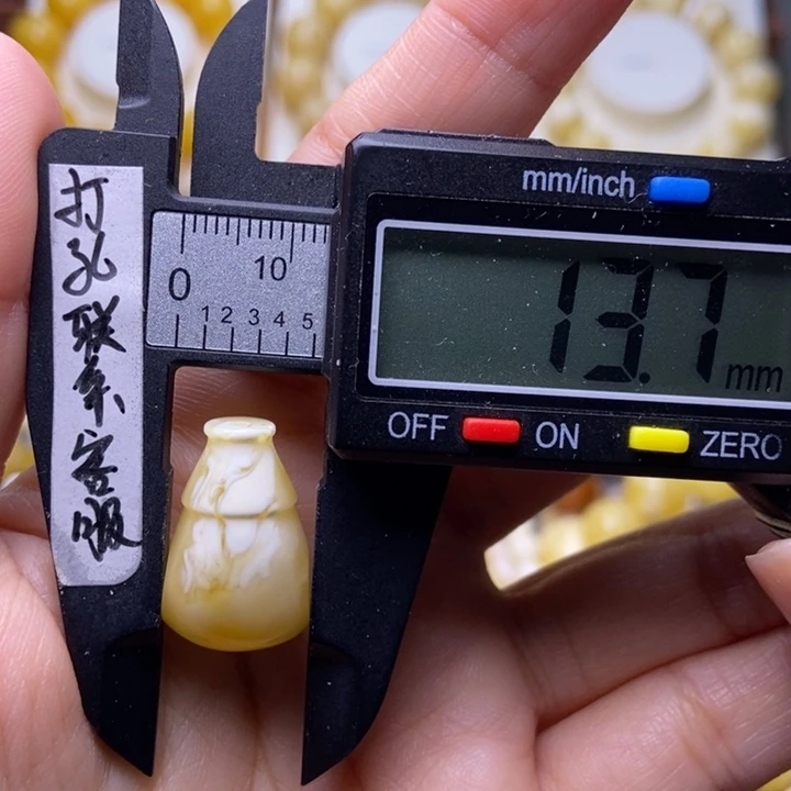 裸石琥珀未镶嵌13