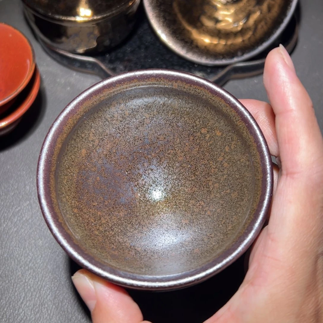 茶盏这个时候才开始发朋友说
