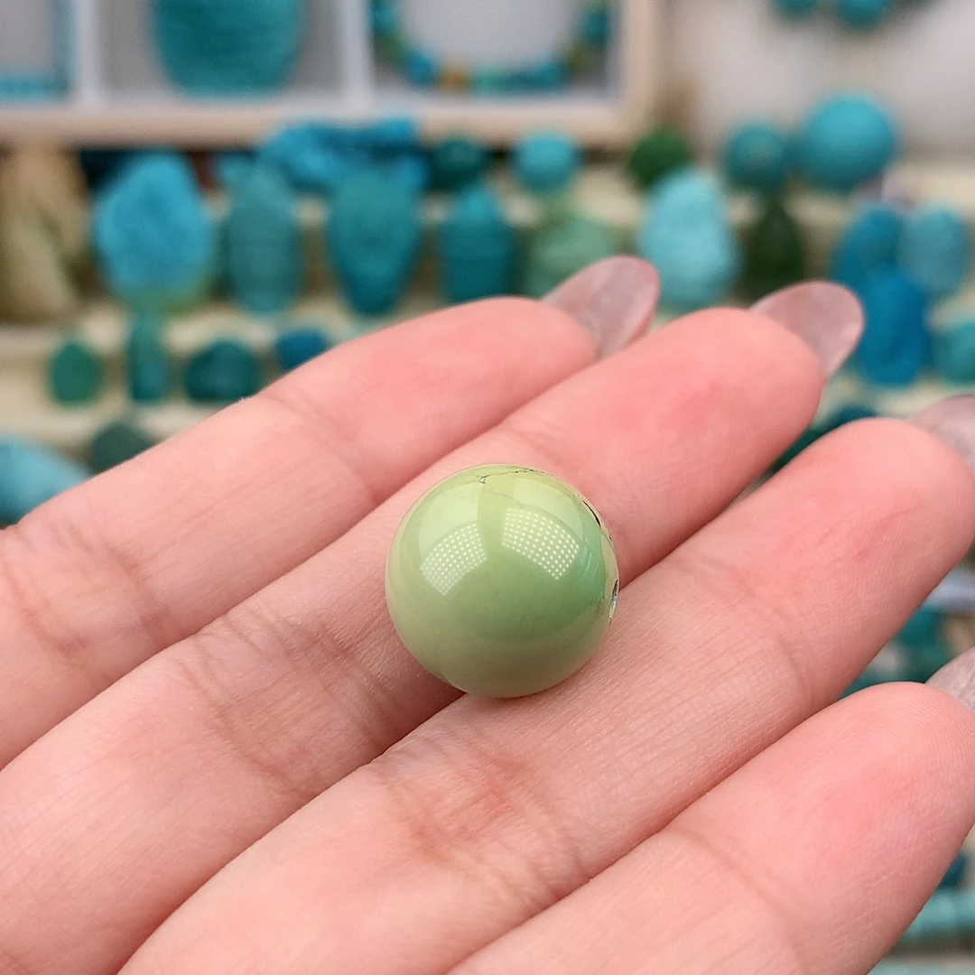 未镶嵌绿松石珠宝奇石