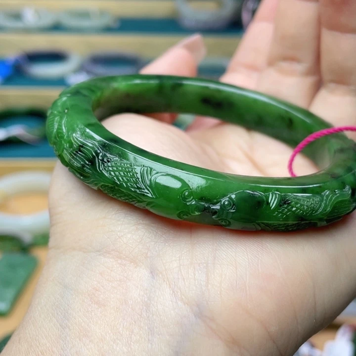 和田玉手镯62圈口   编号103未镶嵌