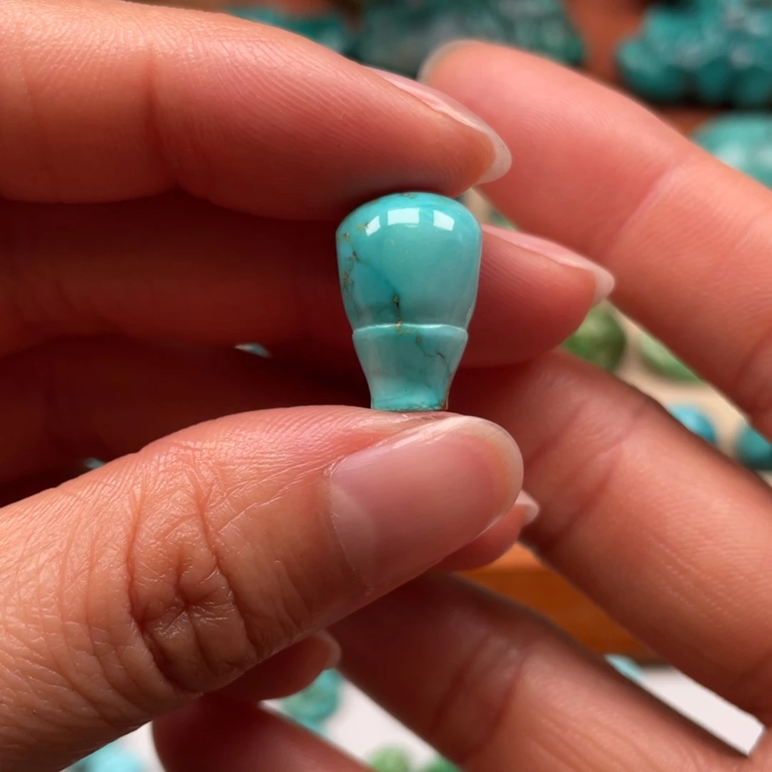 绿松石未镶嵌高瓷三通