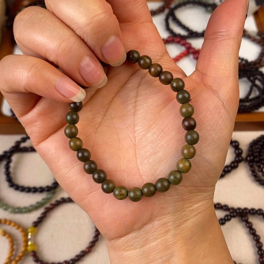 维腊木（绿檀）无事牌