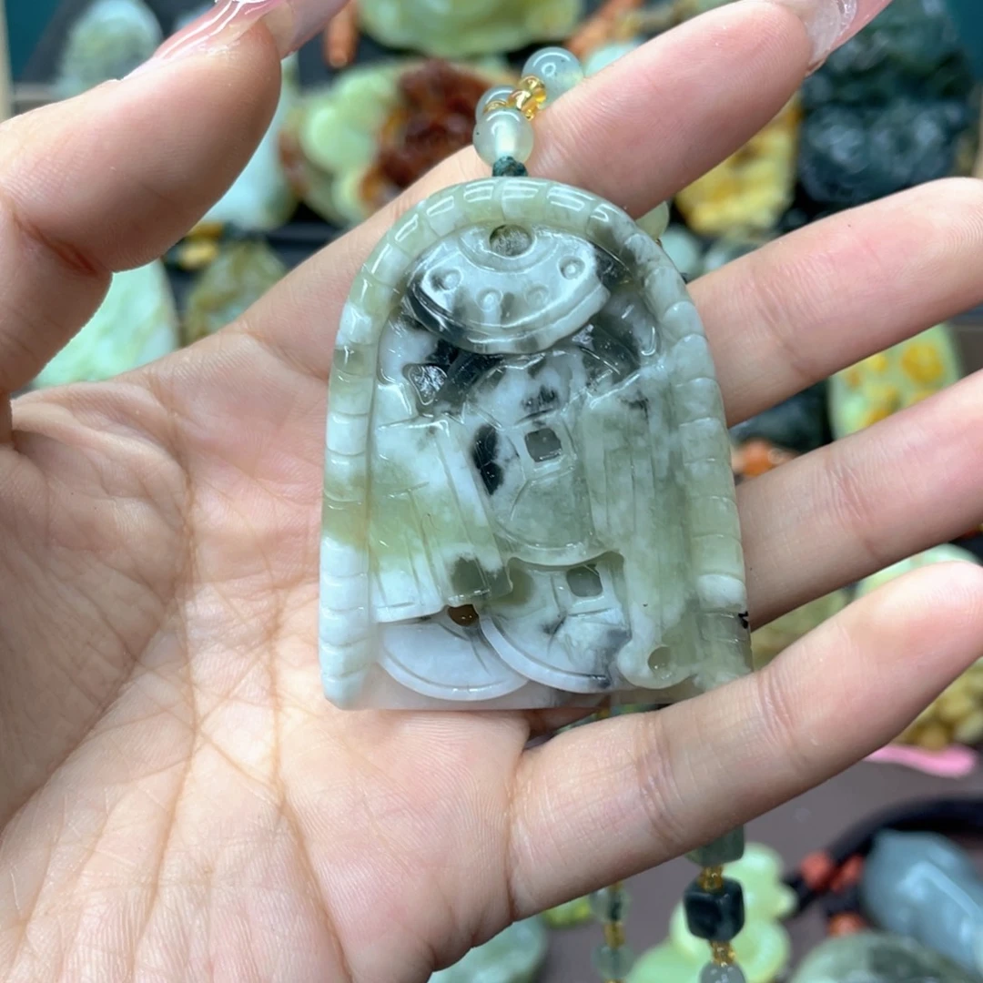 蛇纹石玉颈饰未镶嵌