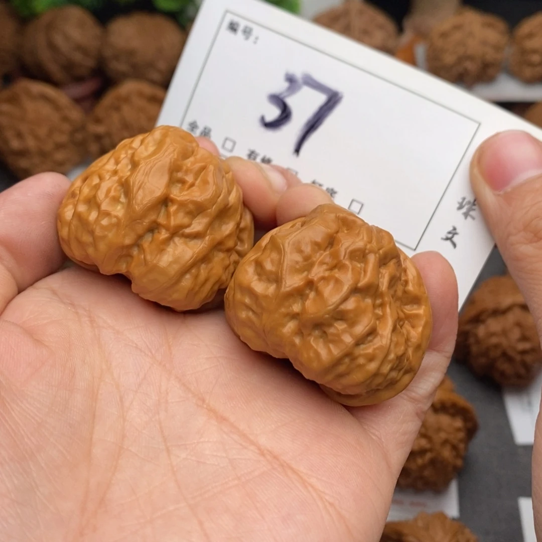 给****吊坠文玩核桃37蛤蟆37
