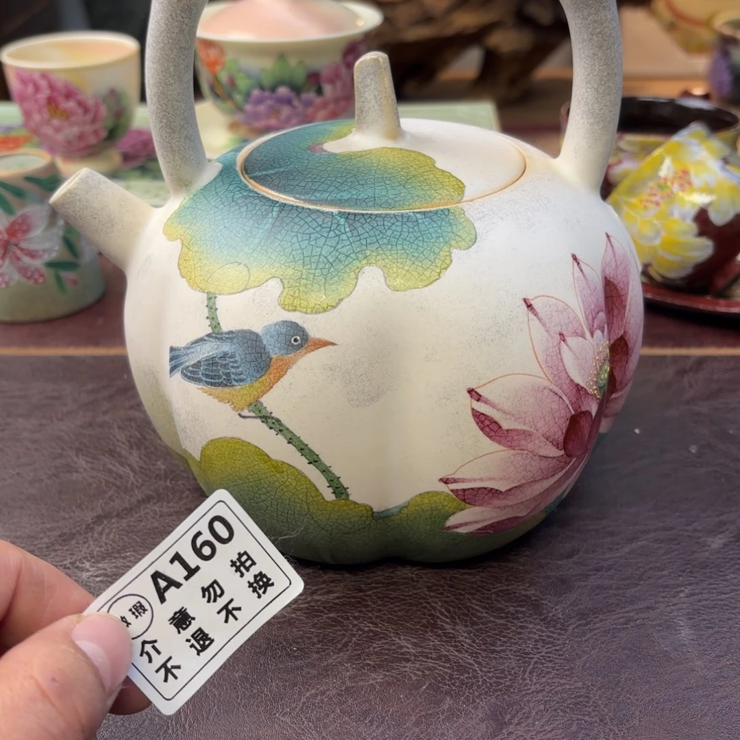 景德镇陶瓷艺术品