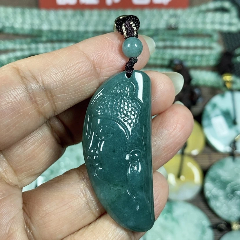 【闪购商品】翡翠颈饰未镶嵌玉吊坠翡翠玉佛头牌