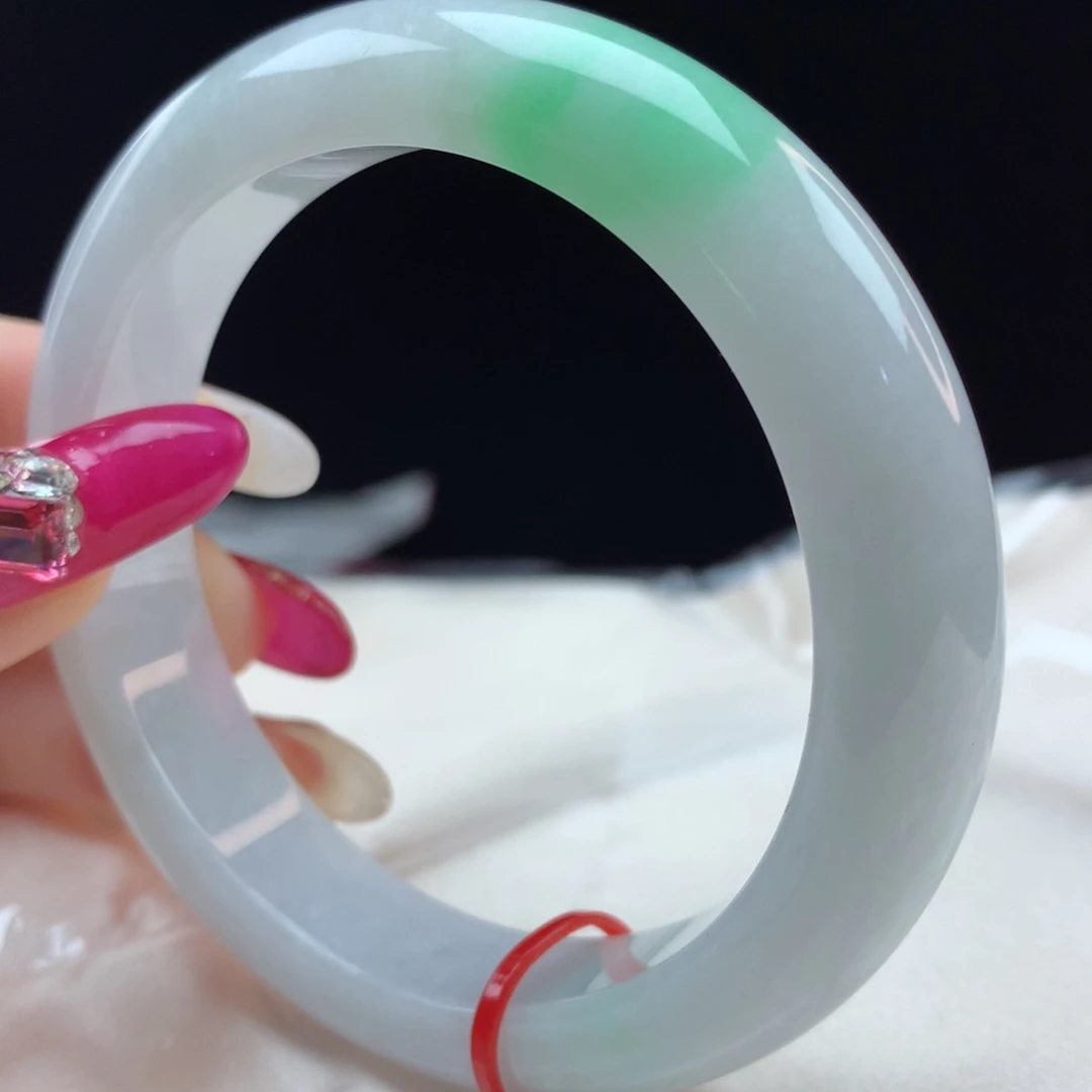 未镶嵌手镯翡翠96810，