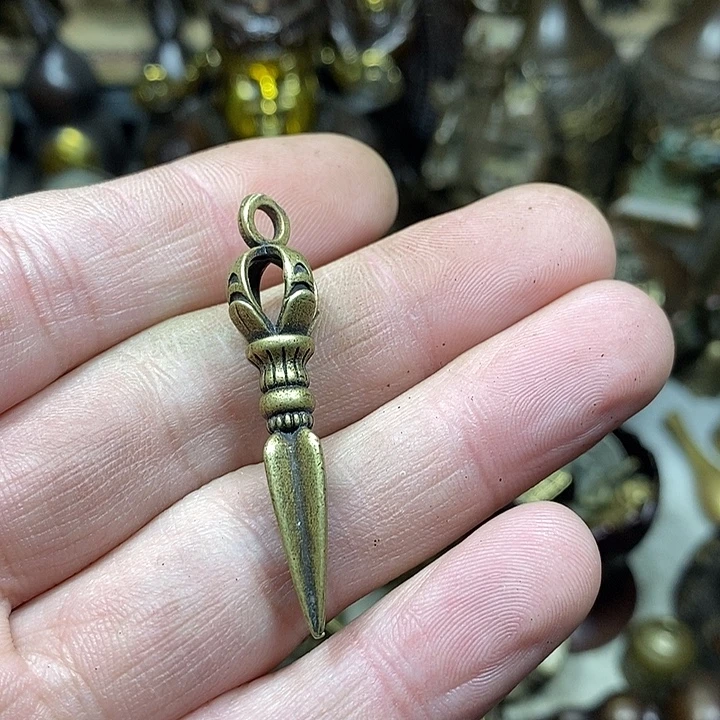 用***2小杨推荐铜物件一个