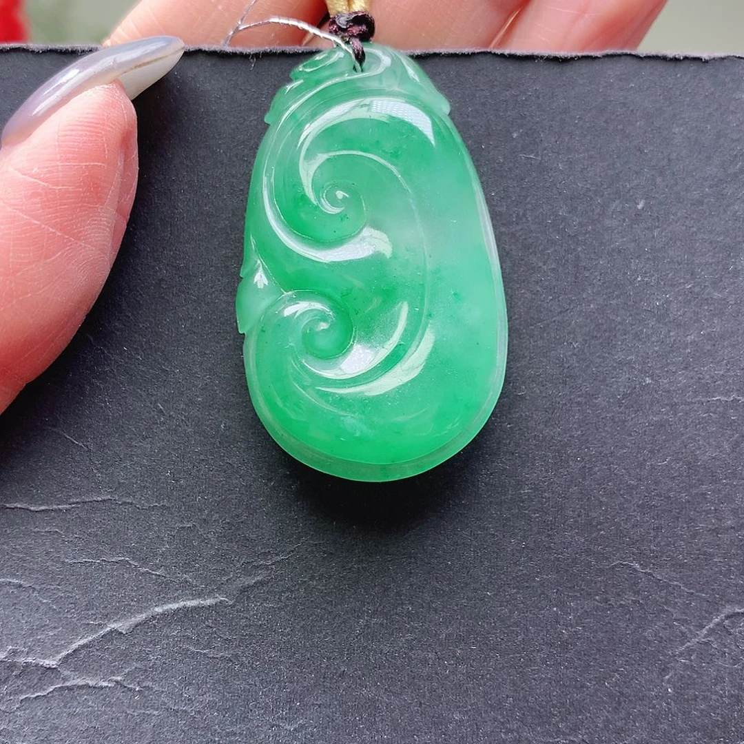 石英质玉未镶嵌如意